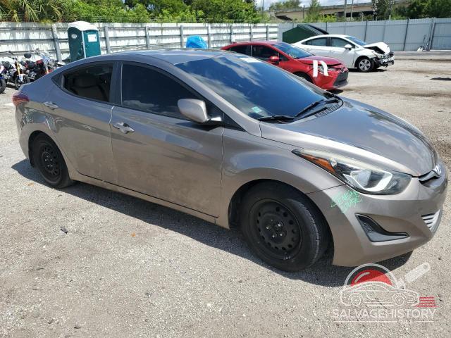 5NPDH4AE4GH776088 2016 HYUNDAI ELANTRA photo no. 4