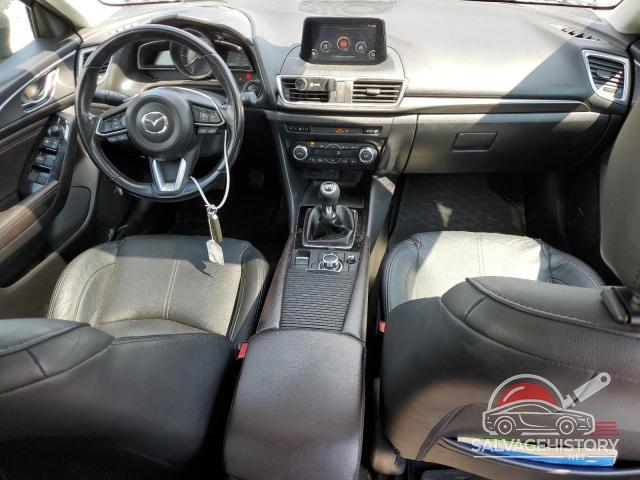 3MZBN1M30JM165885 2018 MAZDA 3 photo no. 8