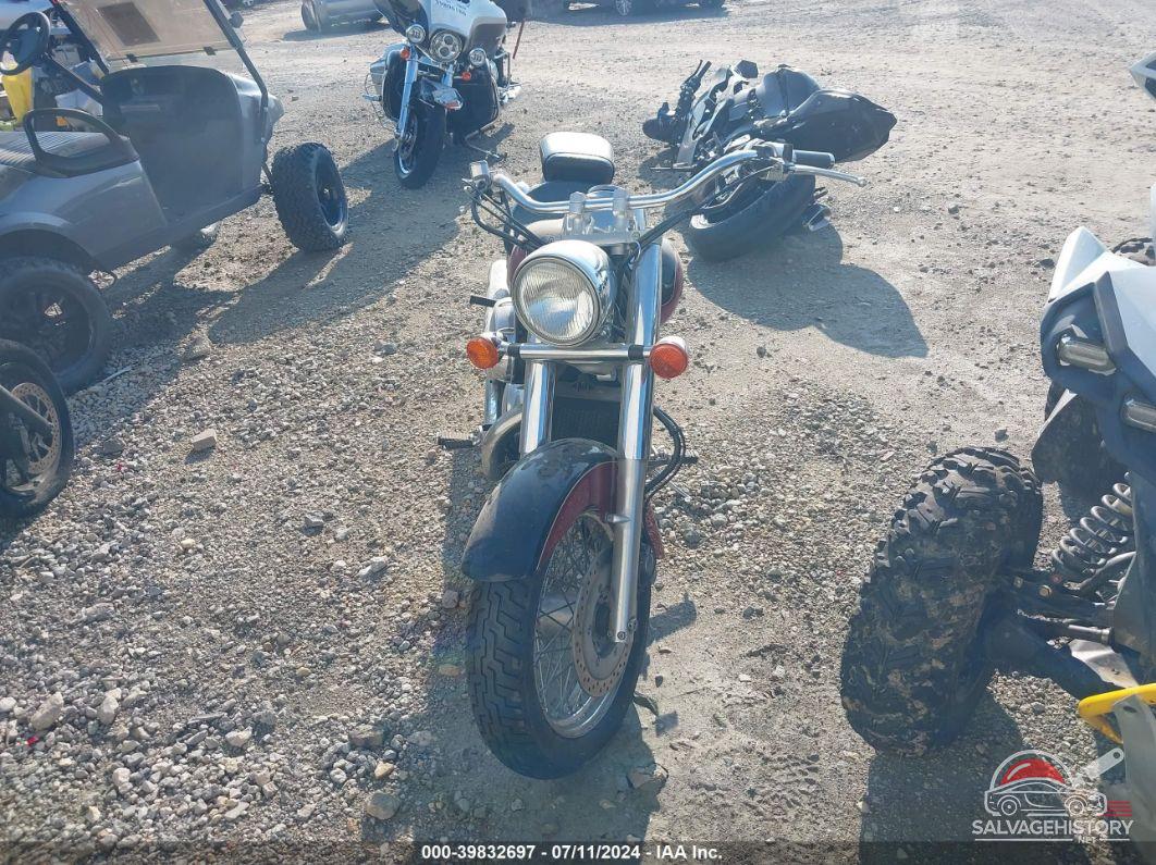 JH2RC44602M611895 2002 HONDA VT750 photo no. 5