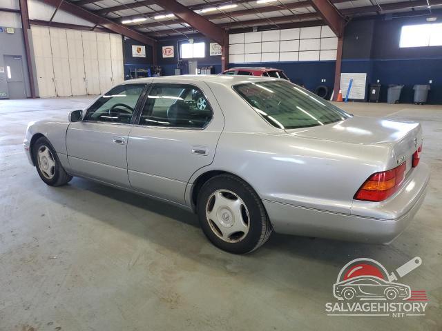 JT8BH28F7W0105339 1998 LEXUS LS400 photo no. 2