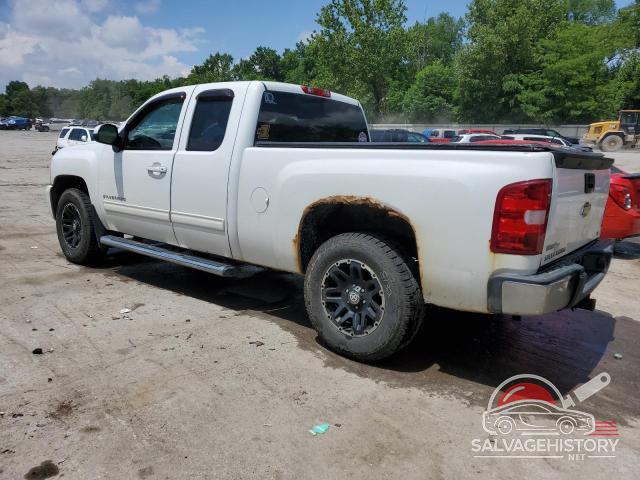 1GCRKSE37BZ255159 2011 CHEVROLET ALL Models photo no. 2