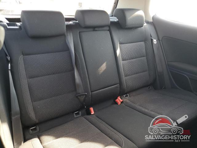 WVWBA7AJ3AW225128 2010 VOLKSWAGEN GOLF photo no. 10