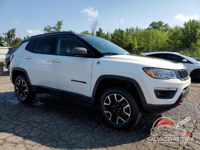 3C4NJDDB1LT195510 2020 JEEP COMPASS photo no. 4