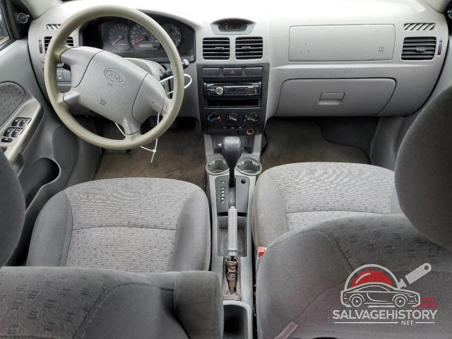 KNADC165246194712 2004 KIA RIO photo no. 8