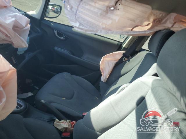 LUCGE8H53E3002633 2014 HONDA FIT photo no. 8