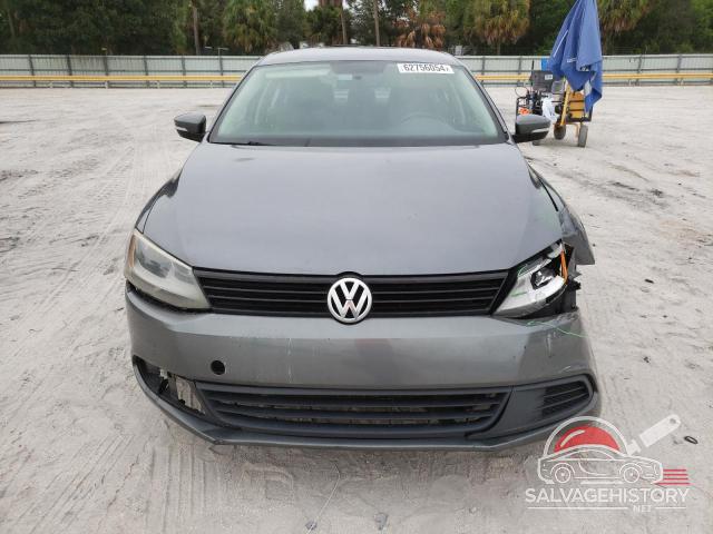 3VWDP7AJ4CM074193 2012 VOLKSWAGEN JETTA photo no. 5