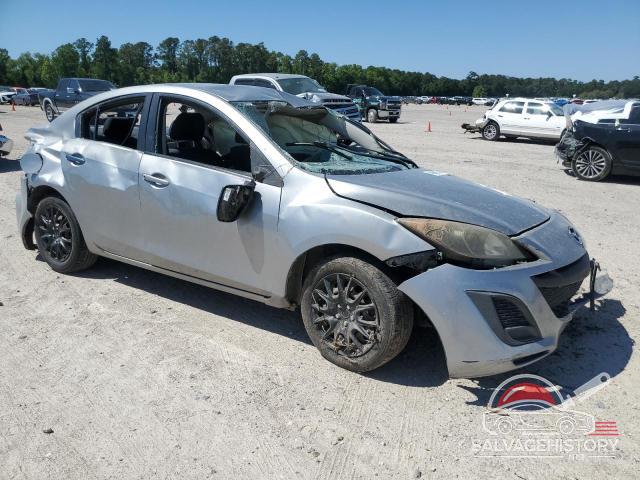 JM1BL1SF7A1349692 2010 MAZDA 3 photo no. 4