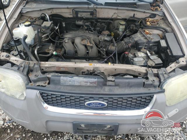 1FMCU04111KC54399 2001 FORD ESCAPE photo no. 11