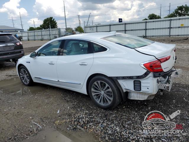 1G4ZN5SS9JU135343 2018 BUICK LACROSSE photo no. 2