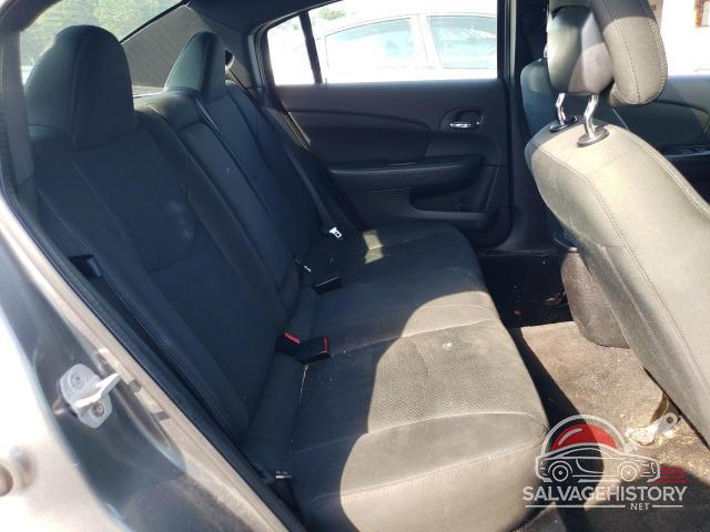 1C3CCBBG0CN120774 2012 CHRYSLER 200 photo no. 10