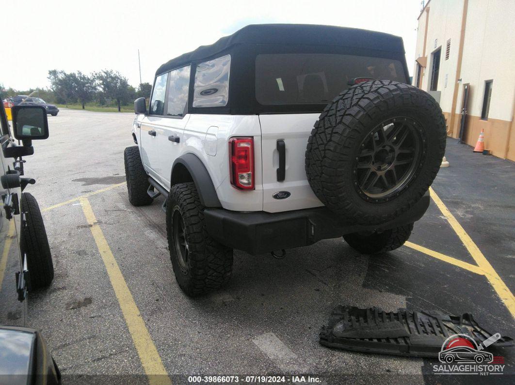 1FMDE5BH6PLA90827 2023 FORD BRONCO photo no. 3