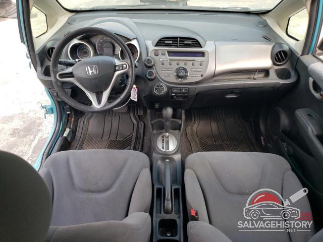 JHMGE8H39DC002068 2013 HONDA FIT photo no. 8