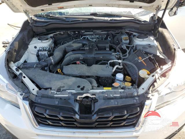 JF2SJAAC6JH523516 2018 SUBARU FORESTER photo no. 12
