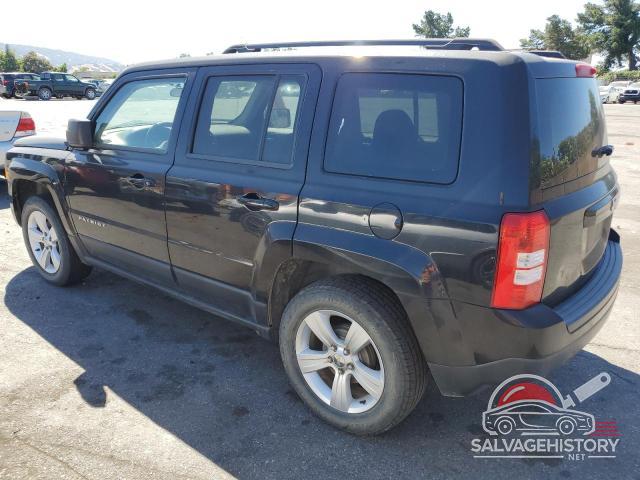 1C4NJPFA8DD158970 2013 JEEP PATRIOT photo no. 2