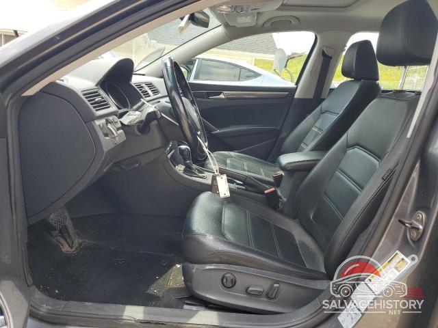 1VWGT7A38HC069565 2017 VOLKSWAGEN PASSAT photo no. 7