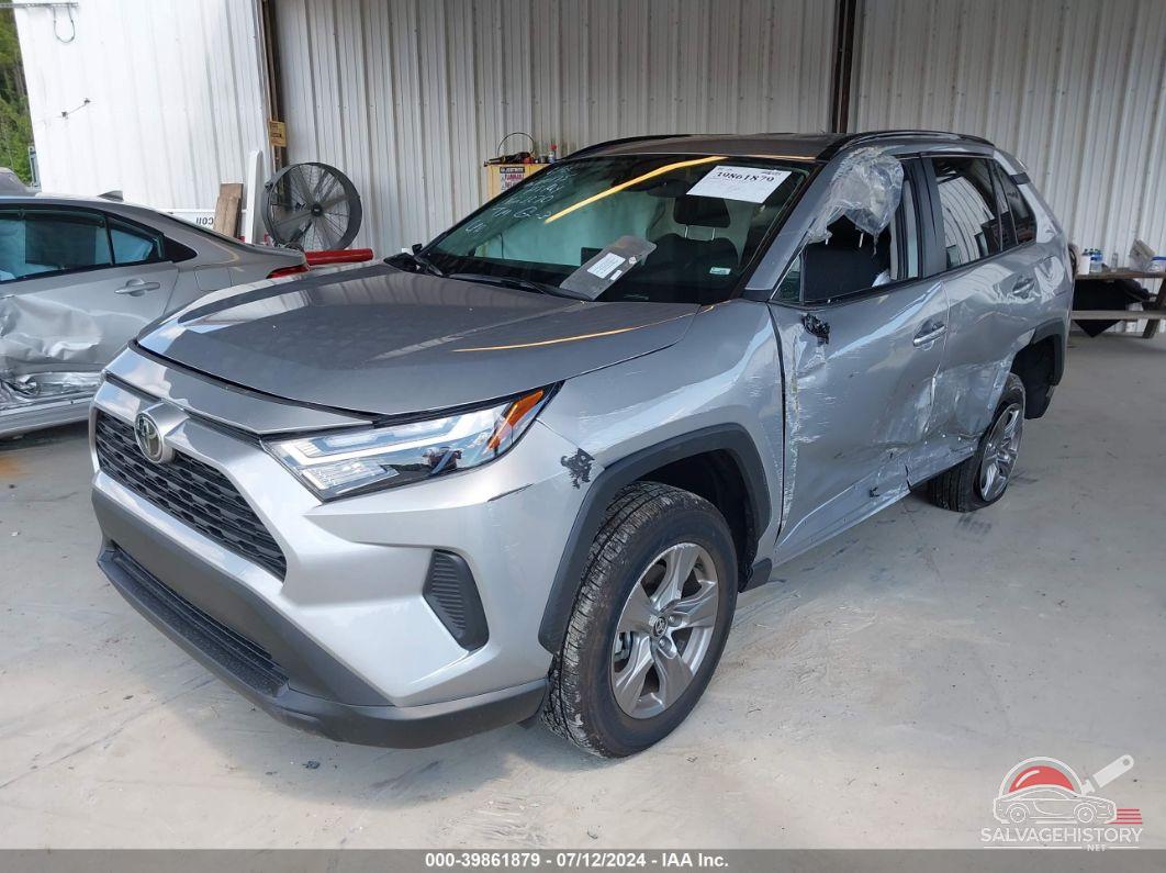 2T3W1RFV0RW332270 2024 TOYOTA RAV4 photo no. 2