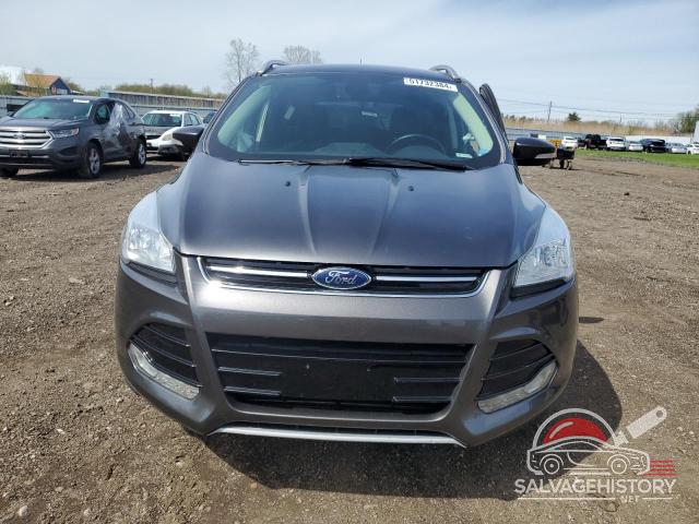 1FMCU0JX2FUB46863 2015 FORD ESCAPE photo no. 5