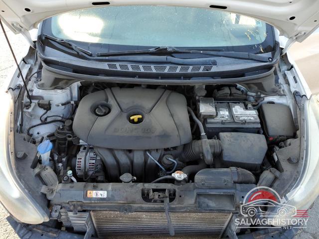 5NPDH4AE2GH730260 2016 HYUNDAI ELANTRA photo no. 11