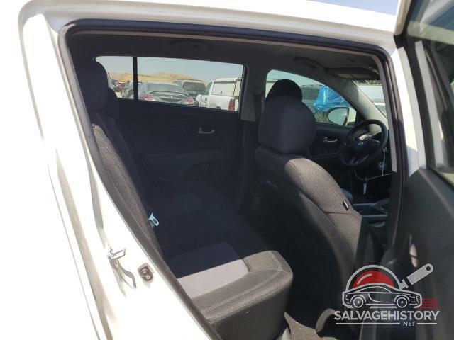 KNDPBCACXF7790734 2015 KIA SPORTAGE photo no. 10