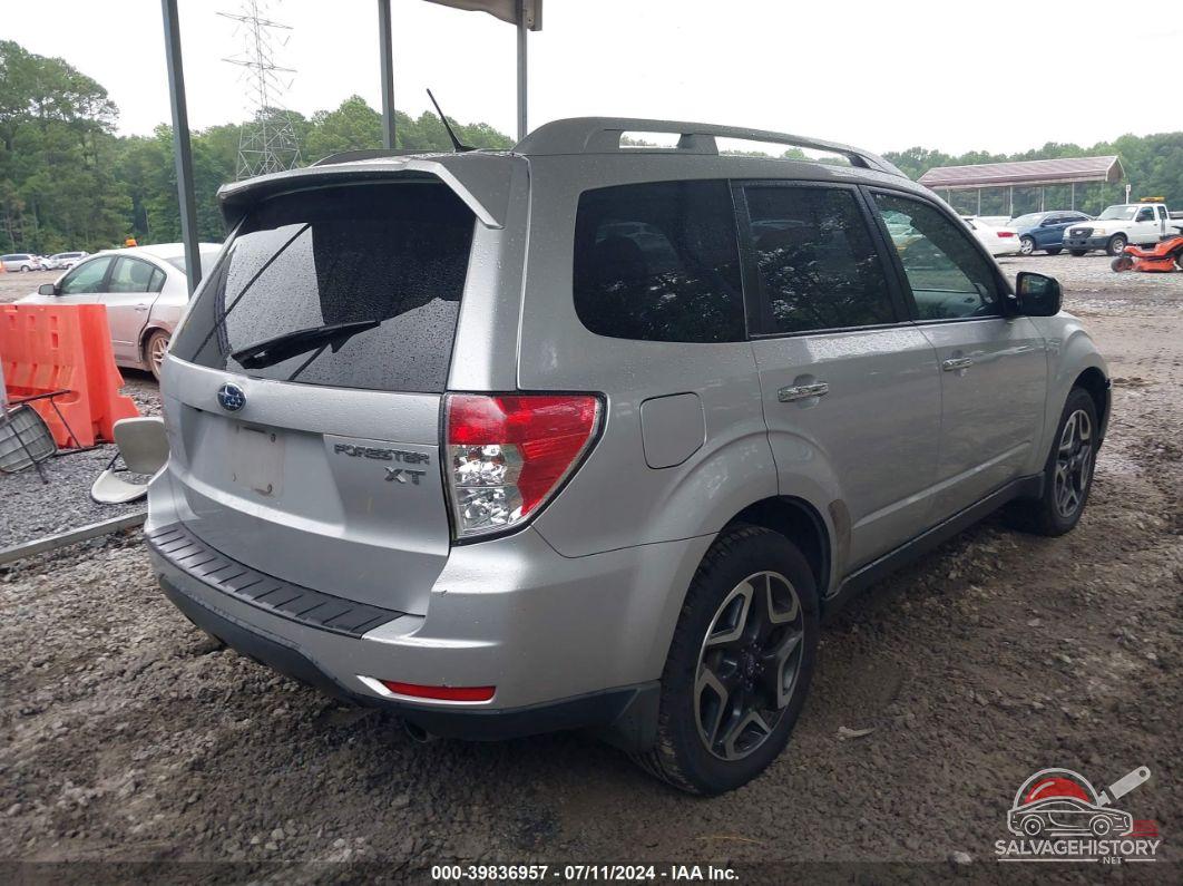 JF2SHGGC6BH750082 2011 SUBARU FORESTER photo no. 4
