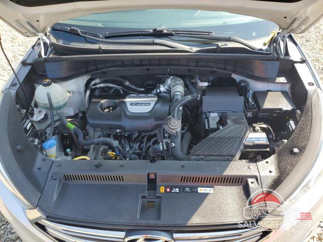 KM8J3CA29JU669502 2018 HYUNDAI TUCSON photo no. 12