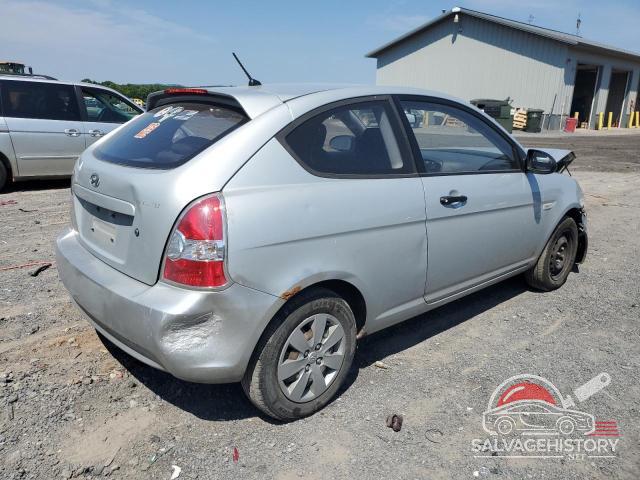 KMHCM36C88U064839 2008 HYUNDAI ACCENT photo no. 3