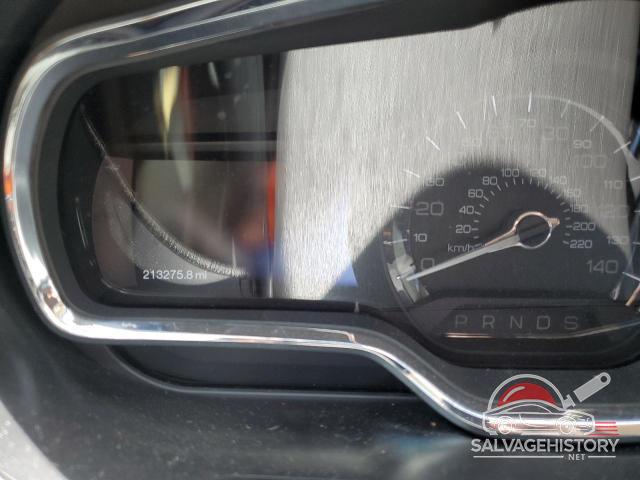 2LMHJ5FK7DBL58092 2013 LINCOLN MKT photo no. 9