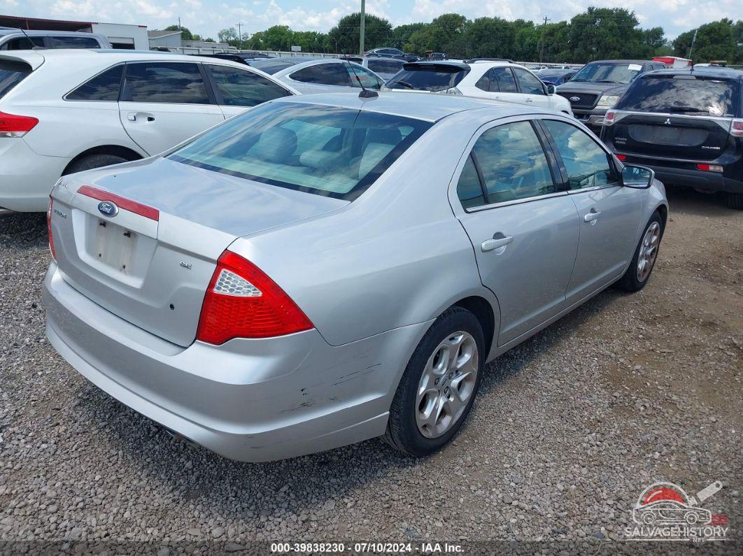 3FAHP0HA2BR241899 2011 FORD FUSION photo no. 4