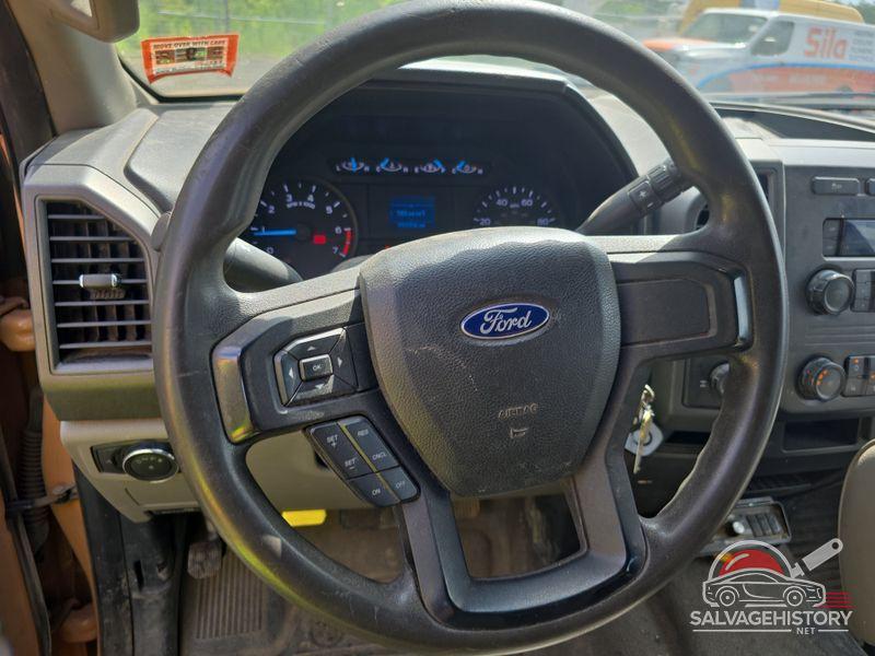 1FT8W3A63JEC83648 2018 FORD F-350 photo no. 6