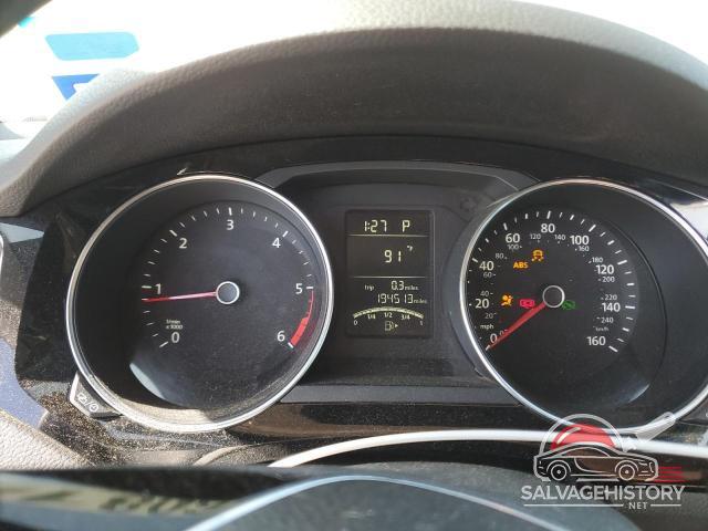 3VWLA7AJXFM266610 2015 VOLKSWAGEN JETTA photo no. 9