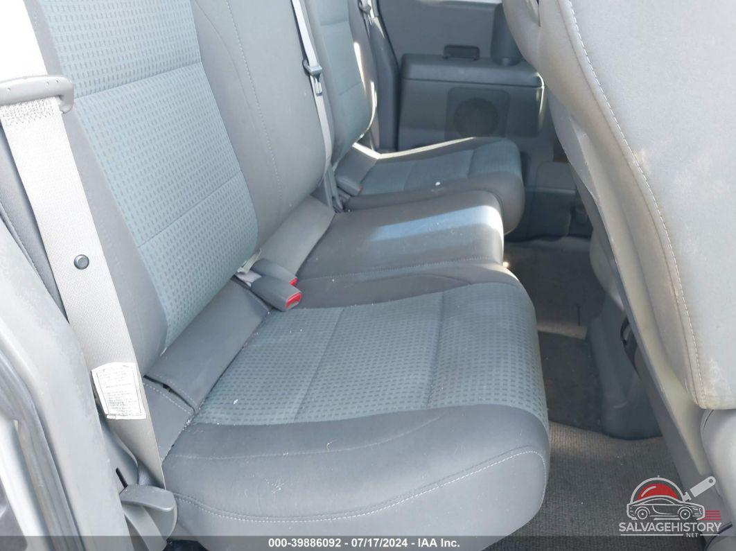 1N6BA06B95N540517 2005 NISSAN TITAN photo no. 8