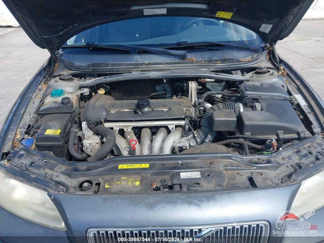 YV1SW640562540472 2006 VOLVO V70 photo no. 10