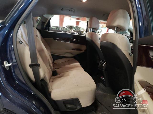 5XYPGDA54HG246597 2017 KIA SORENTO photo no. 11