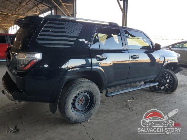JTEBU5JR9H5418669 2017 TOYOTA 4RUNNER photo no. 3