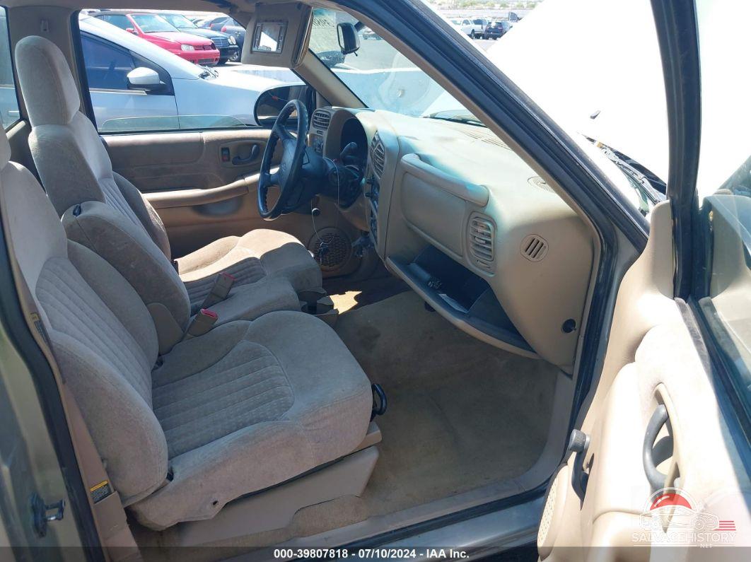 1GCCS1445WK243097 1998 CHEVROLET S-10 photo no. 5