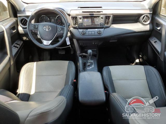 JTMWFREV4GD082125 2016 TOYOTA RAV4 photo no. 8