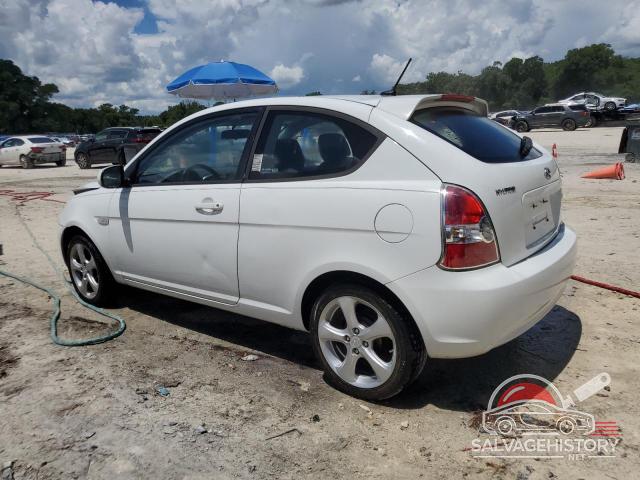 KMHCN3AC8BU201208 2011 HYUNDAI ACCENT photo no. 2