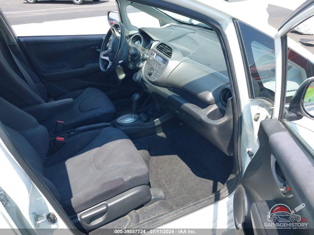 JHMGE8H43AS014971 2010 HONDA FIT photo no. 5