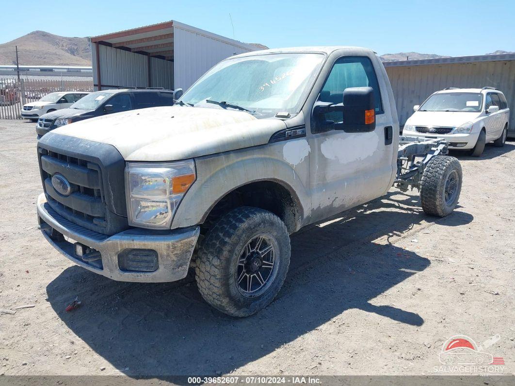 1FTRF3BT7GEA15090 2016 FORD F-350 photo no. 2