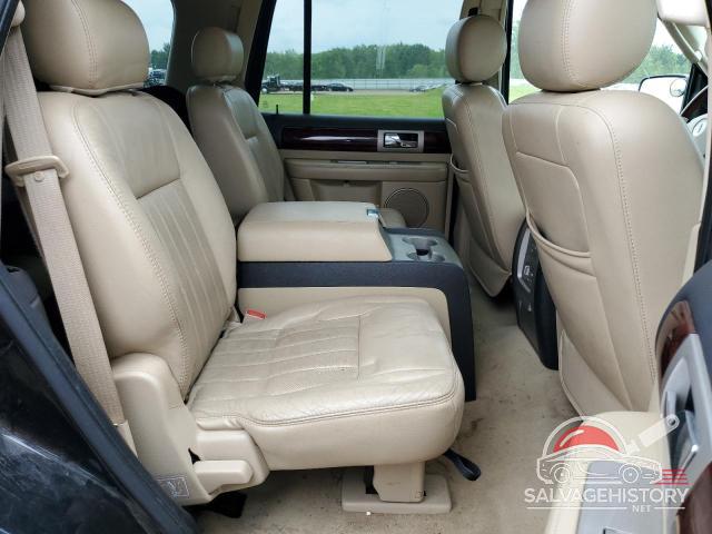 5LMFU28595LJ04270 2005 LINCOLN NAVIGATOR photo no. 11