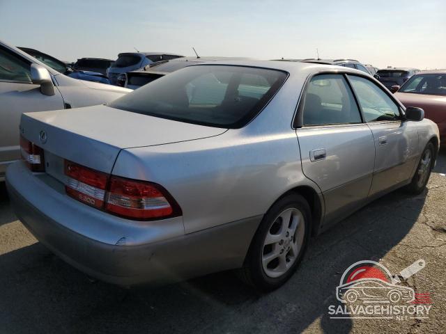 JT8BF28G210306914 2001 LEXUS ES300 photo no. 3