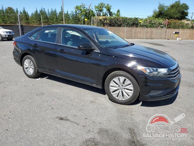 3VWCB7BU2KM172365 2019 VOLKSWAGEN JETTA photo no. 4
