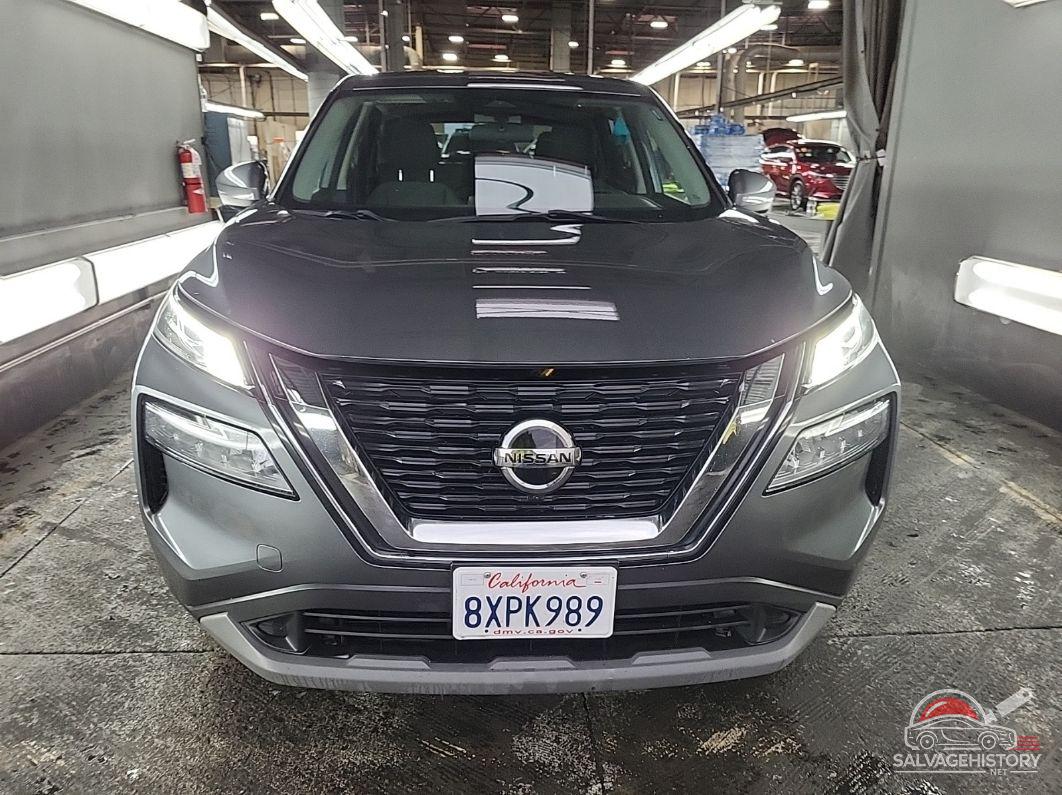 5N1AT3BB0MC773613 2021 NISSAN ROGUE photo no. 8