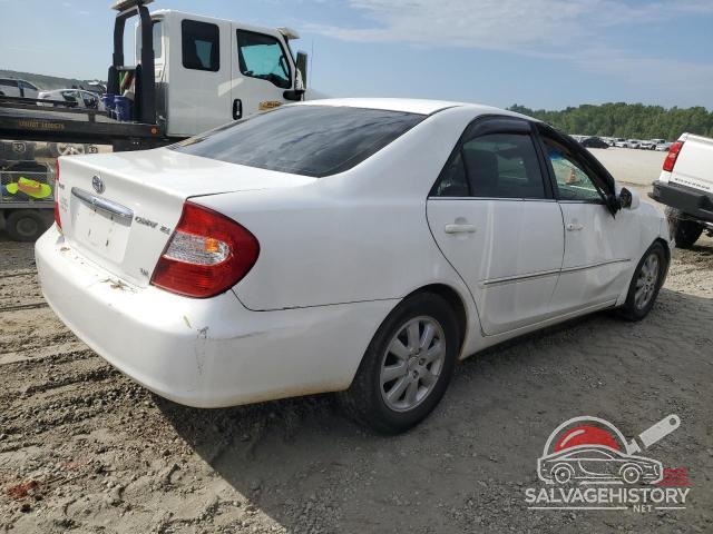 4T1BF32K34U066124 2004 TOYOTA CAMRY photo no. 3