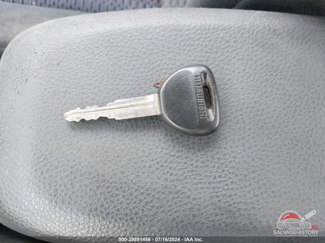 JA3AJ86E83U062745 2003 MITSUBISHI LANCER photo no. 11