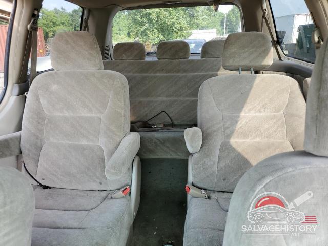2HKRL18644H501270 2004 HONDA All Models photo no. 11