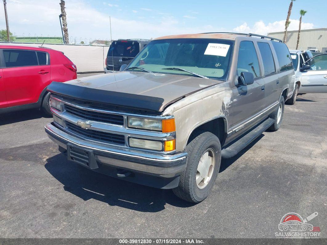 1GKFK16R5VJ718343 1997 GMC SUBURBAN 1500 photo no. 6