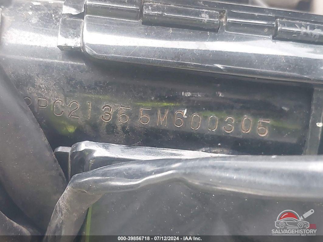 JH2PC21355M600305 2005 HONDA VT600 photo no. 9