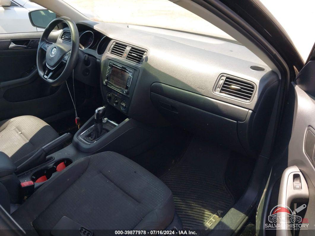 3VW2K7AJ2FM342815 2015 VOLKSWAGEN JETTA photo no. 5