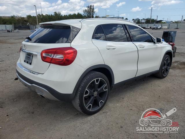 WDCTG4EBXJJ453784 2018 MERCEDES-BENZ GLA-CLASS photo no. 3